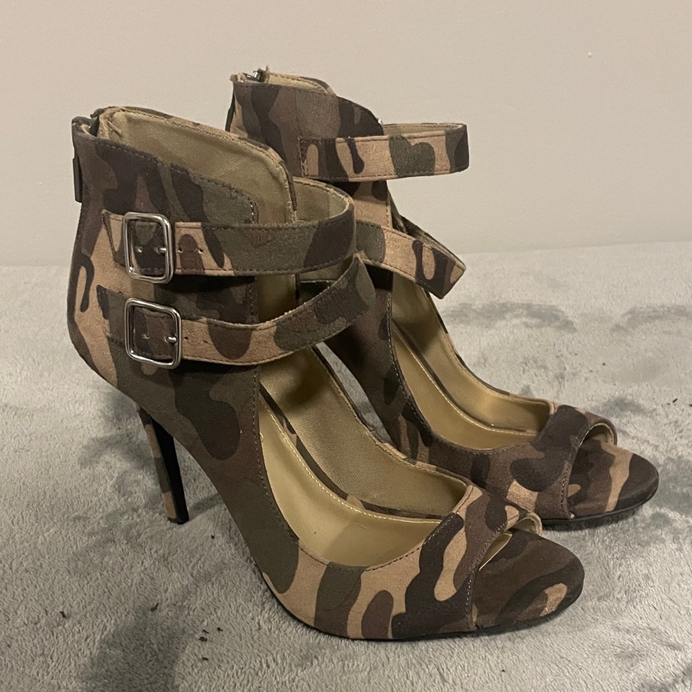 Christian Siriano camouflage high-heeled sandals
